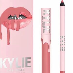 Kylie SNOW WAY BAE Lip Kit - Pink